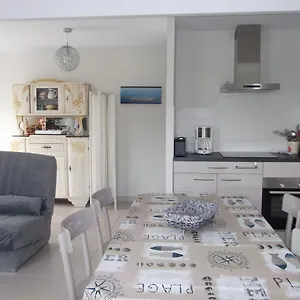 Le Logis Des Grenouilles- Hébergement de vacances